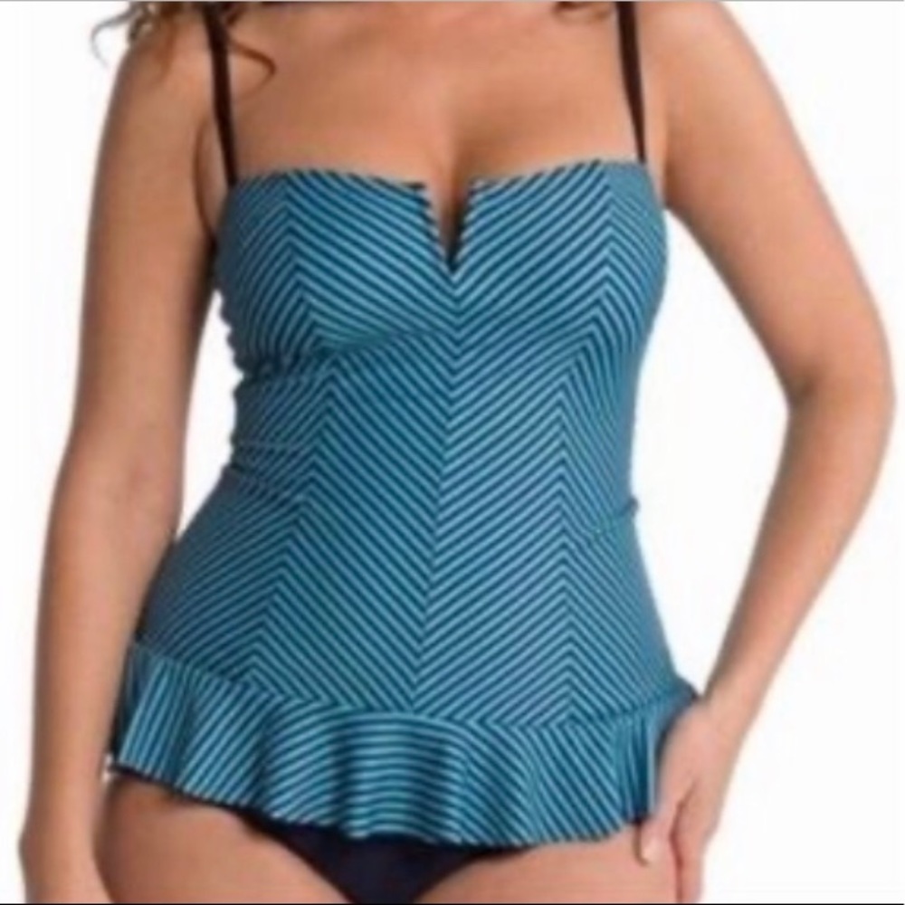 SPANX Swim-X Ruffle Swim Dress   NWOT